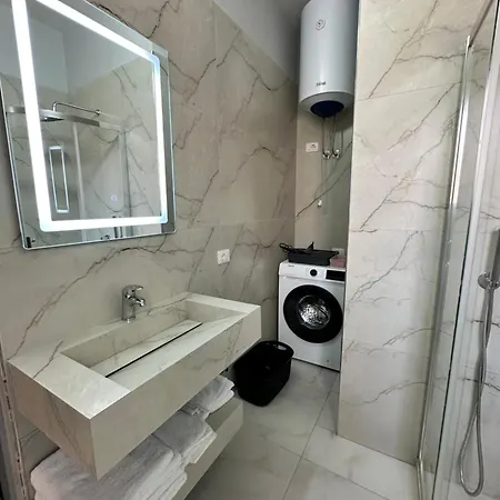 Central Apartment'S Vlore Exterior photo